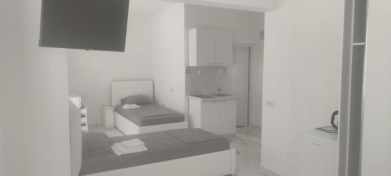 Golem Apartment Esterno foto