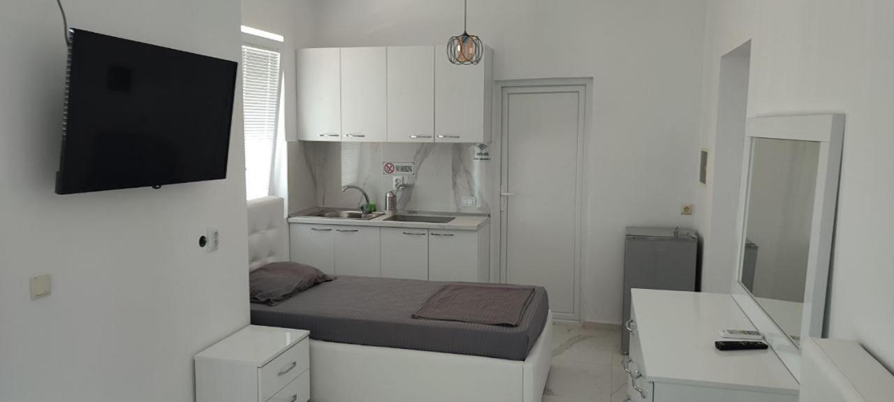 Golem Apartment Esterno foto