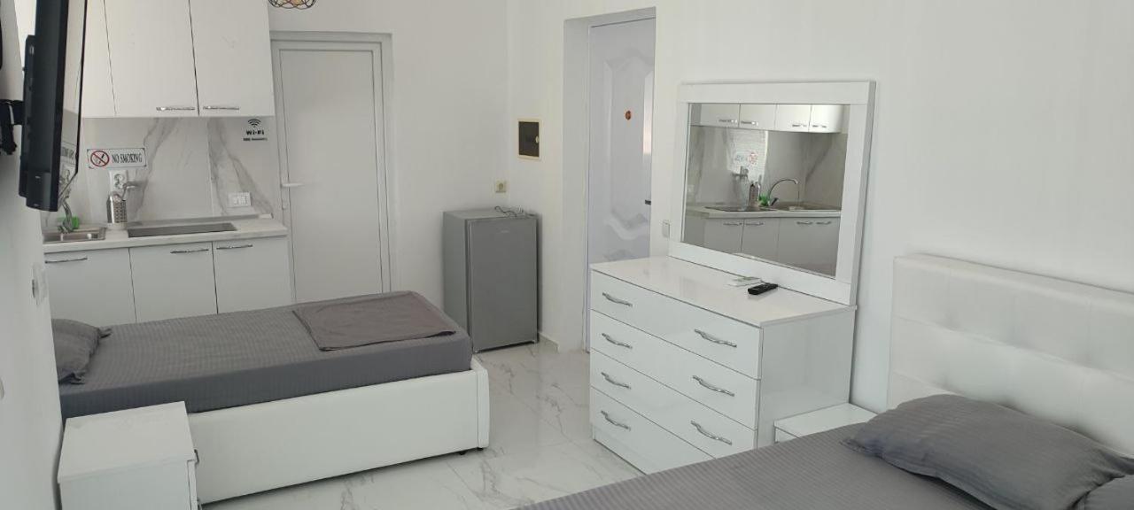 Golem Apartment Esterno foto